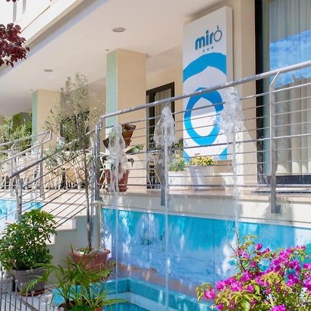 Hotel Miro 卡托利卡 外观 照片