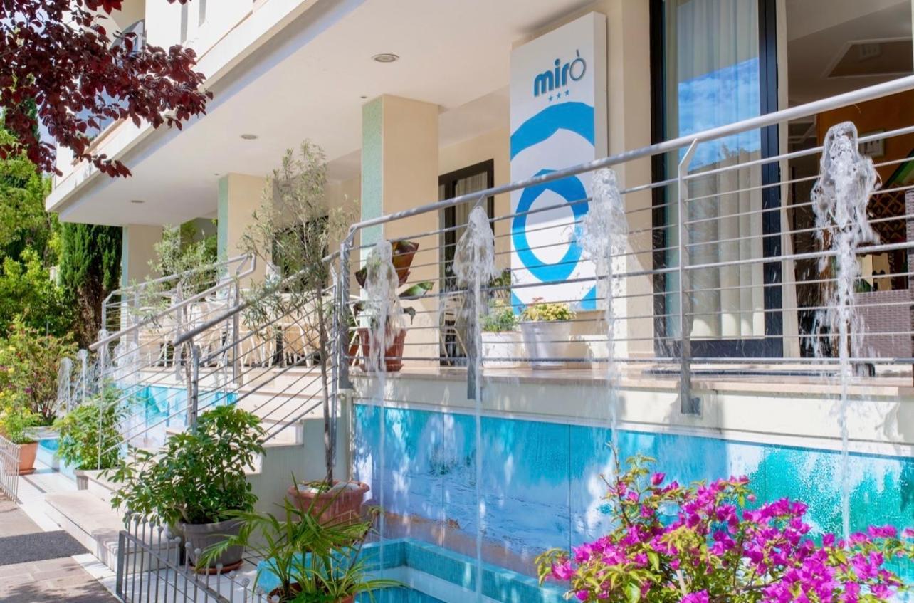 Hotel Miro 卡托利卡 外观 照片
