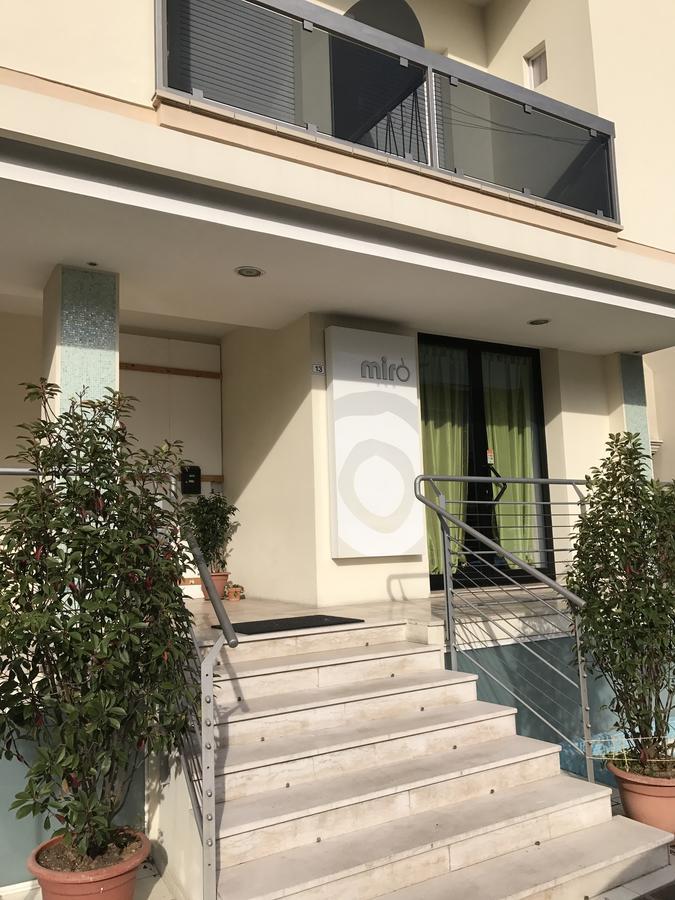 Hotel Miro 卡托利卡 外观 照片
